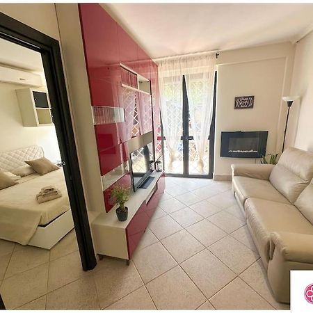 Eva Le Residenze Apartman Marco Simone Kültér fotó
