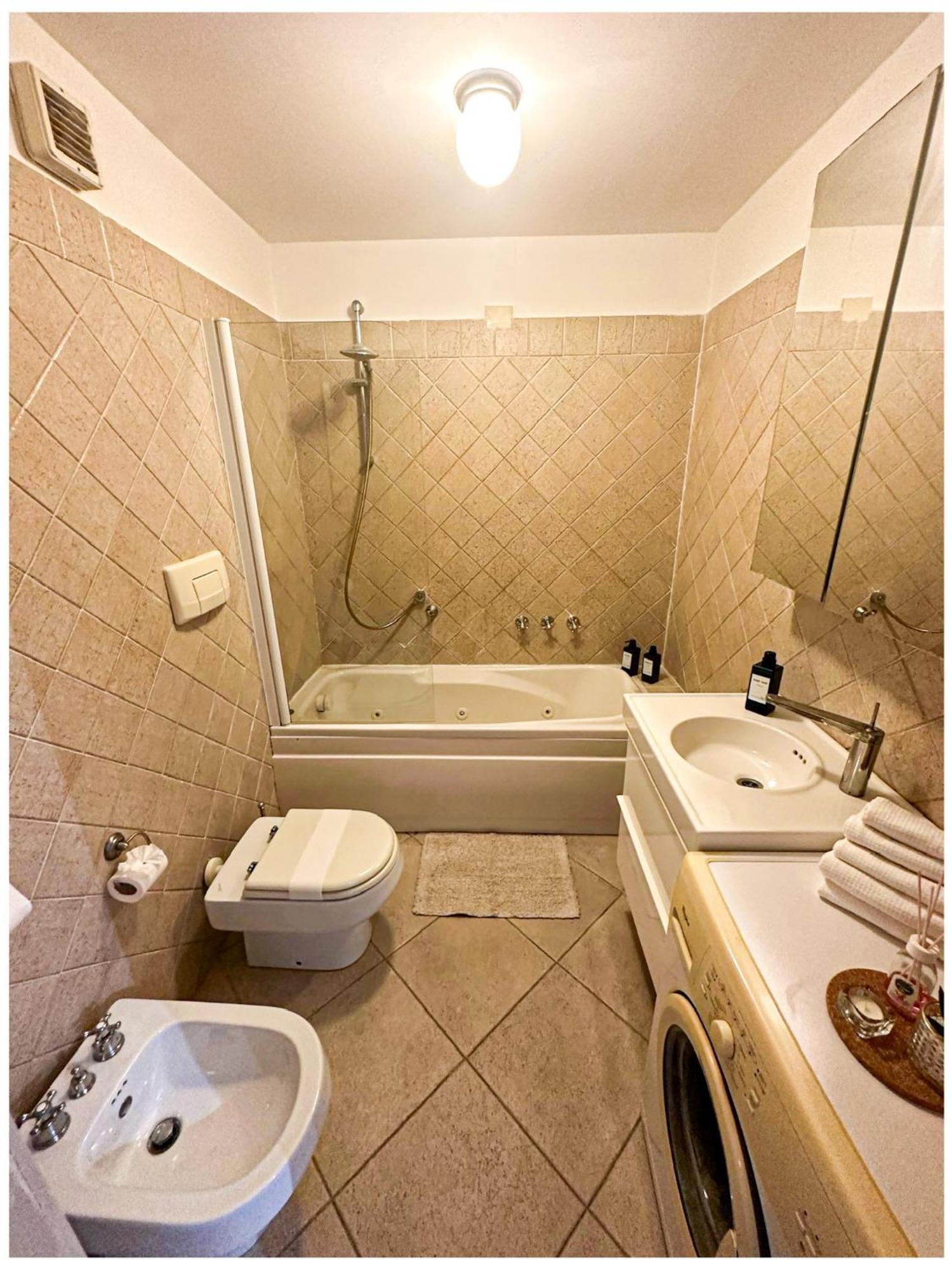 Eva Le Residenze Apartman Marco Simone Kültér fotó